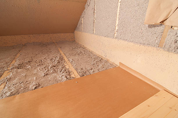 Best Insulation Maintenance and Repair in Saltillo, MS